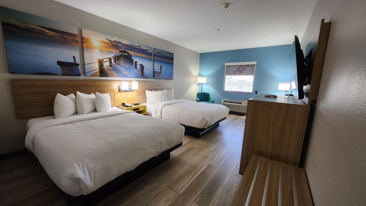 Days Inn & Suites By Wyndham Russellville Bagian luar foto